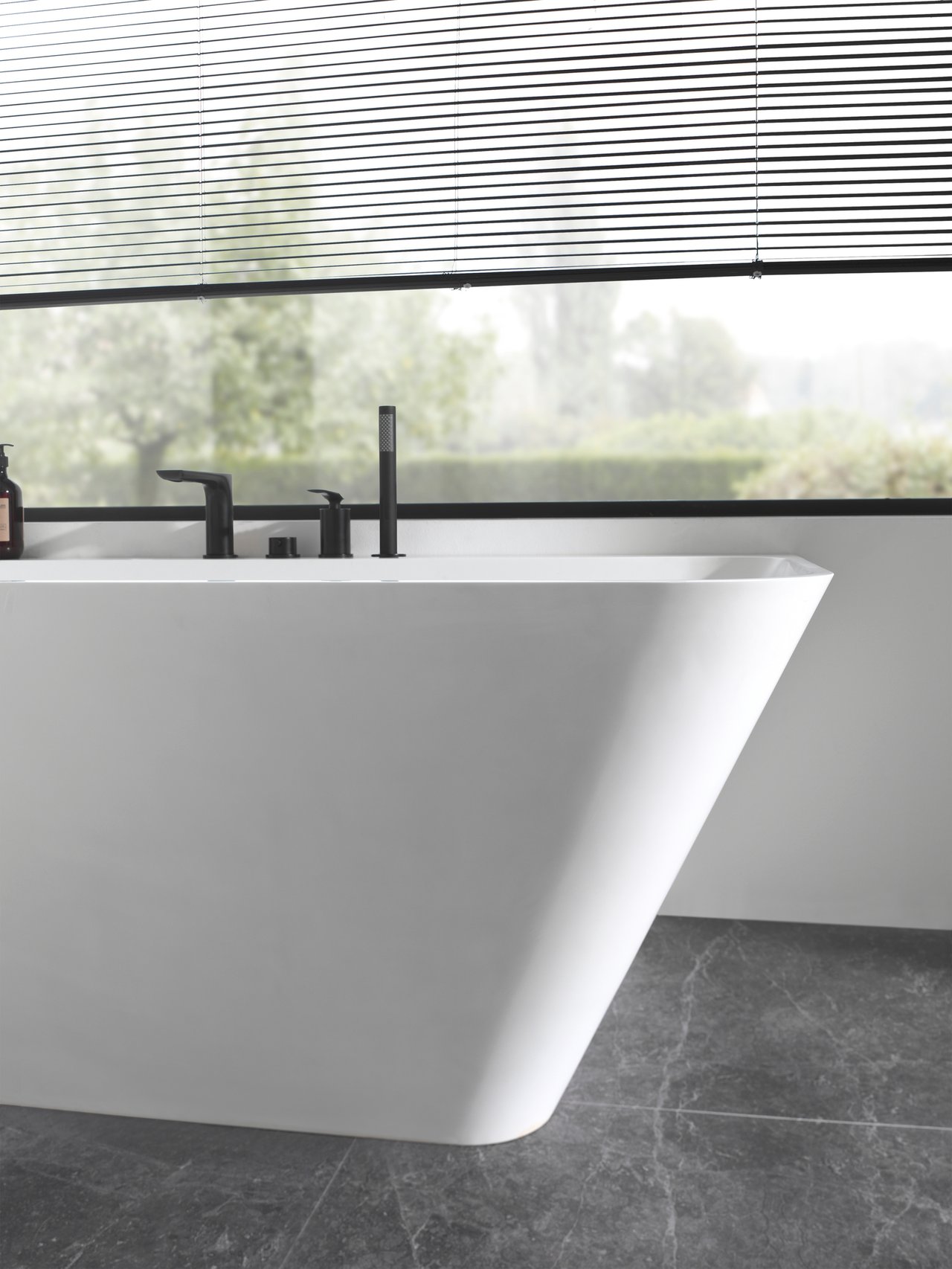 Blaufoss Expo robinet baignoire sur gorge 4 trous avec douchette noir mat