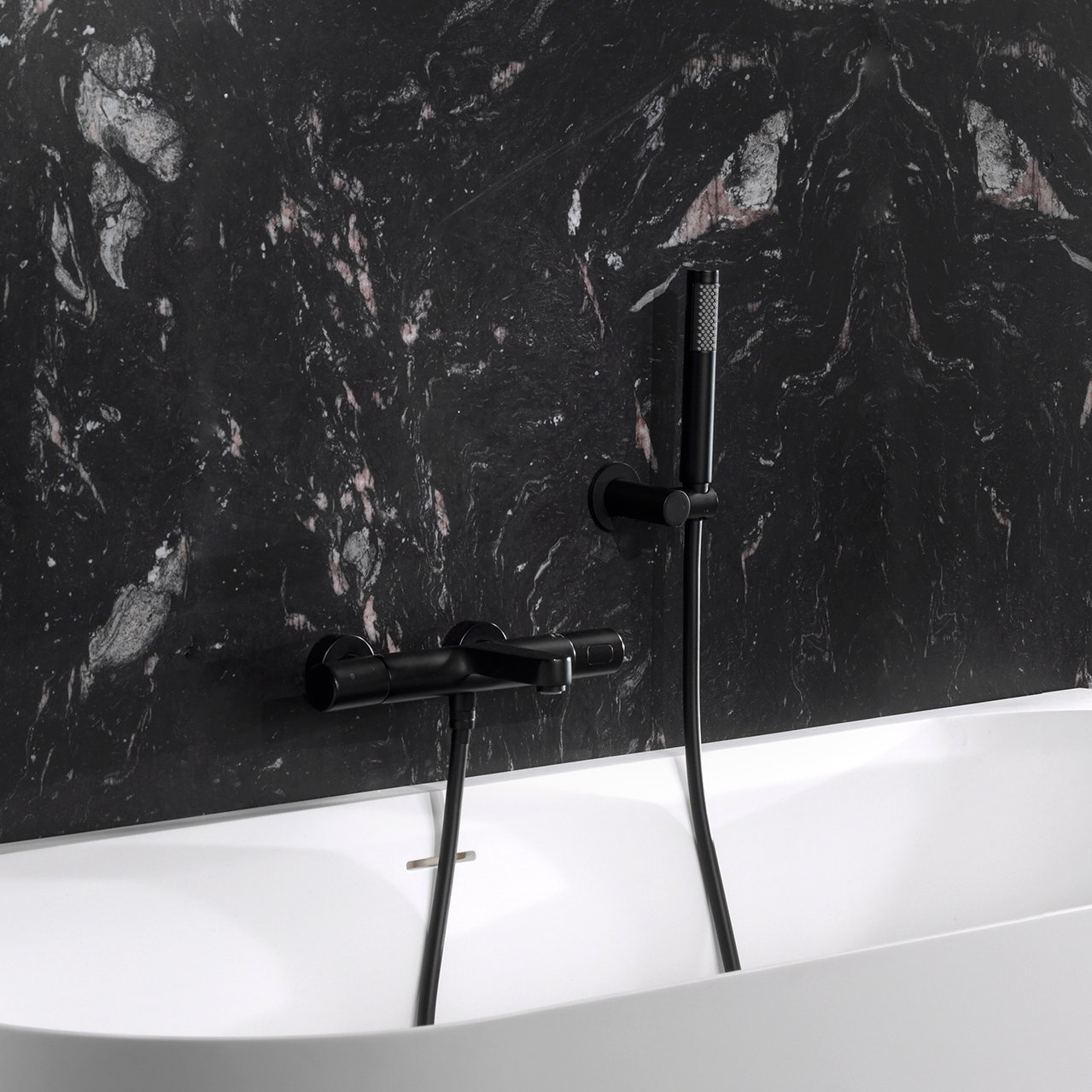 Blaufoss Round douchekop met slang 1 straalsoort Mat Zwart