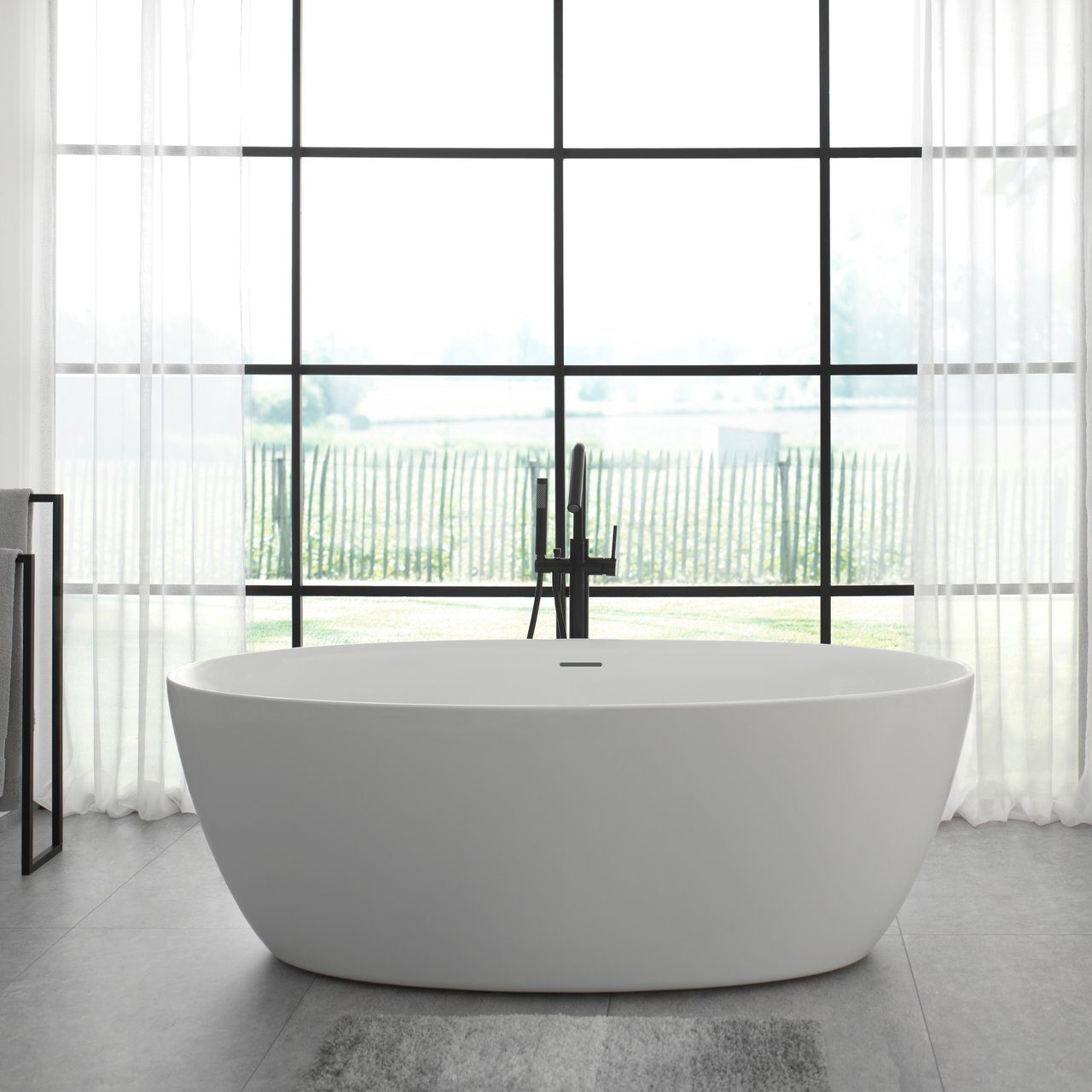 Luca Varess Dias baignoire îlot ovale 170 x 82 cm acrylique blanc mat