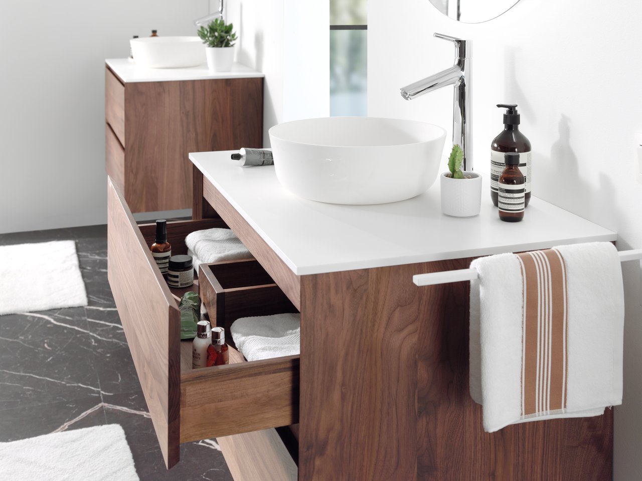 Balmani Stretto tablette simple Solid Surface mat 90 x 55 cm