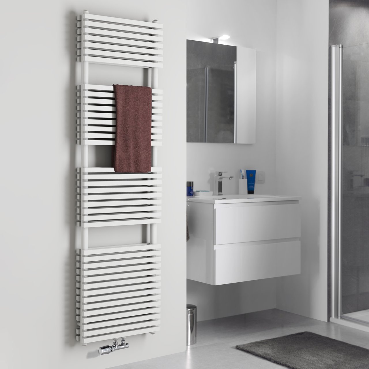 Vipera Vesuvio dubbele handdoekradiator 50 x 180 cm elektrische verwarming Glanzend Wit zij- en middenaansluiting 2.125W, weerstand inbegrepen