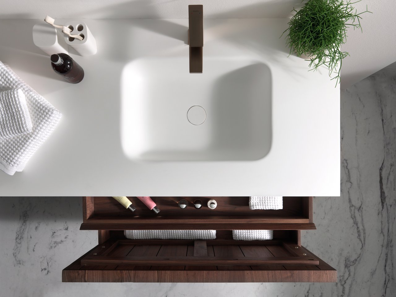 Balmani Tablo Arcato asymmetrisch rechtse wastafel matte Solid Surface 135 x 55 cm, exclusief crepine