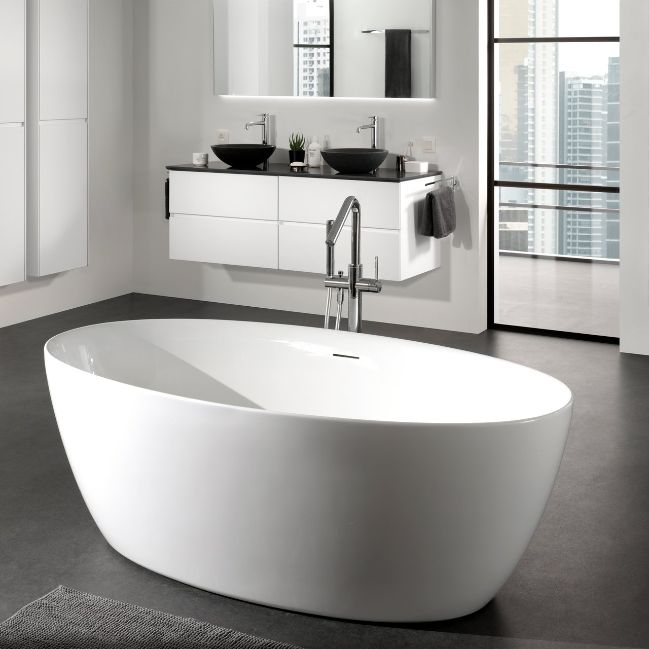 Luca Varess Dias ovaal vrijstaand bad 170 x 82 cm acryl hoogglans wit