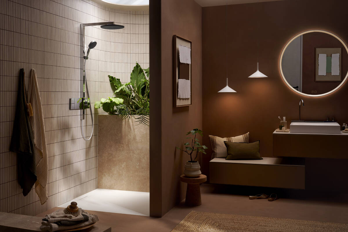 Hansgrohe Raindance Alive S 300 1jet Showerpipe Duschsystem mit Thermostatbatterie: Wandmontage, Chrom Glänzend