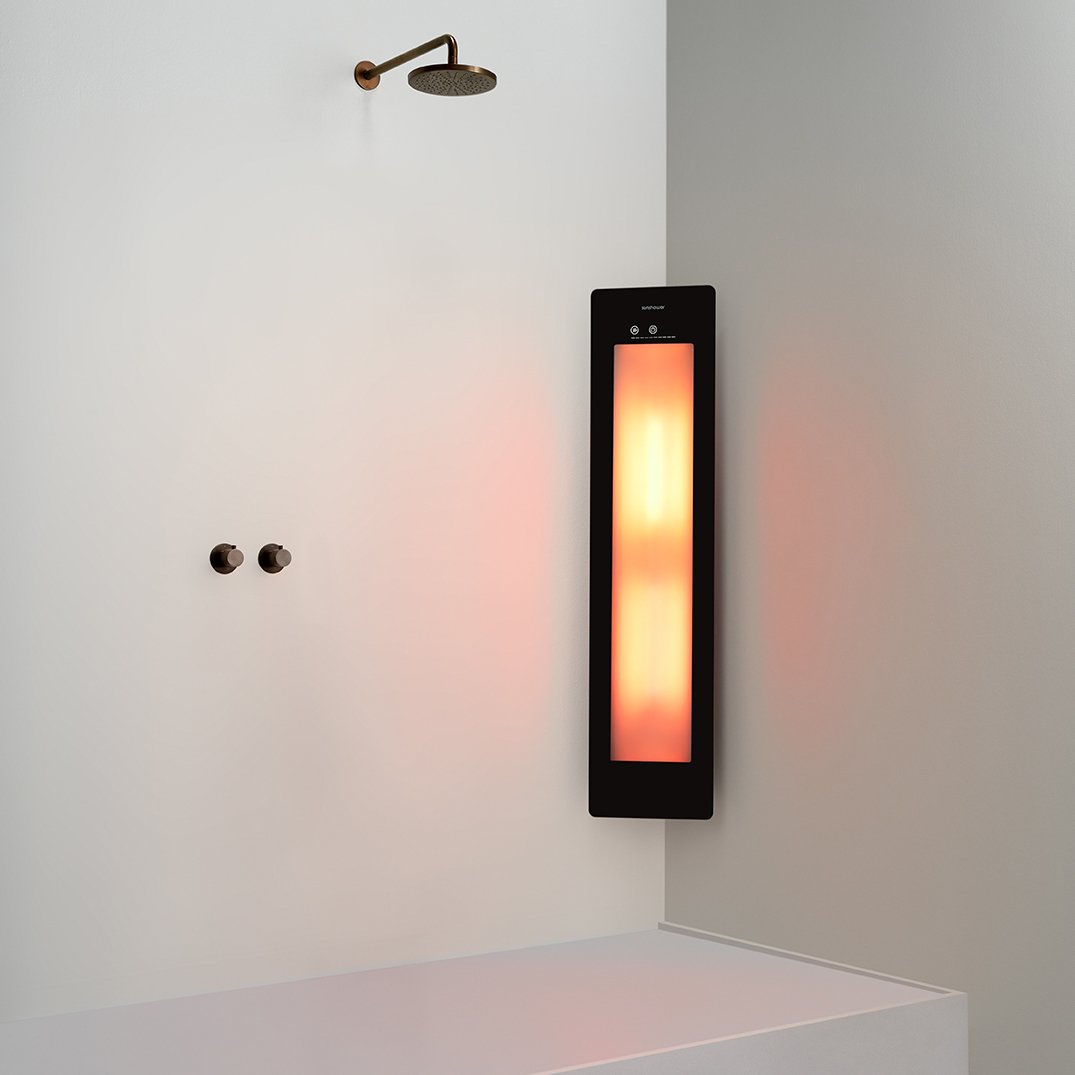 Sunshower One M d'angle en saillie en noir avec lumière infrarouge