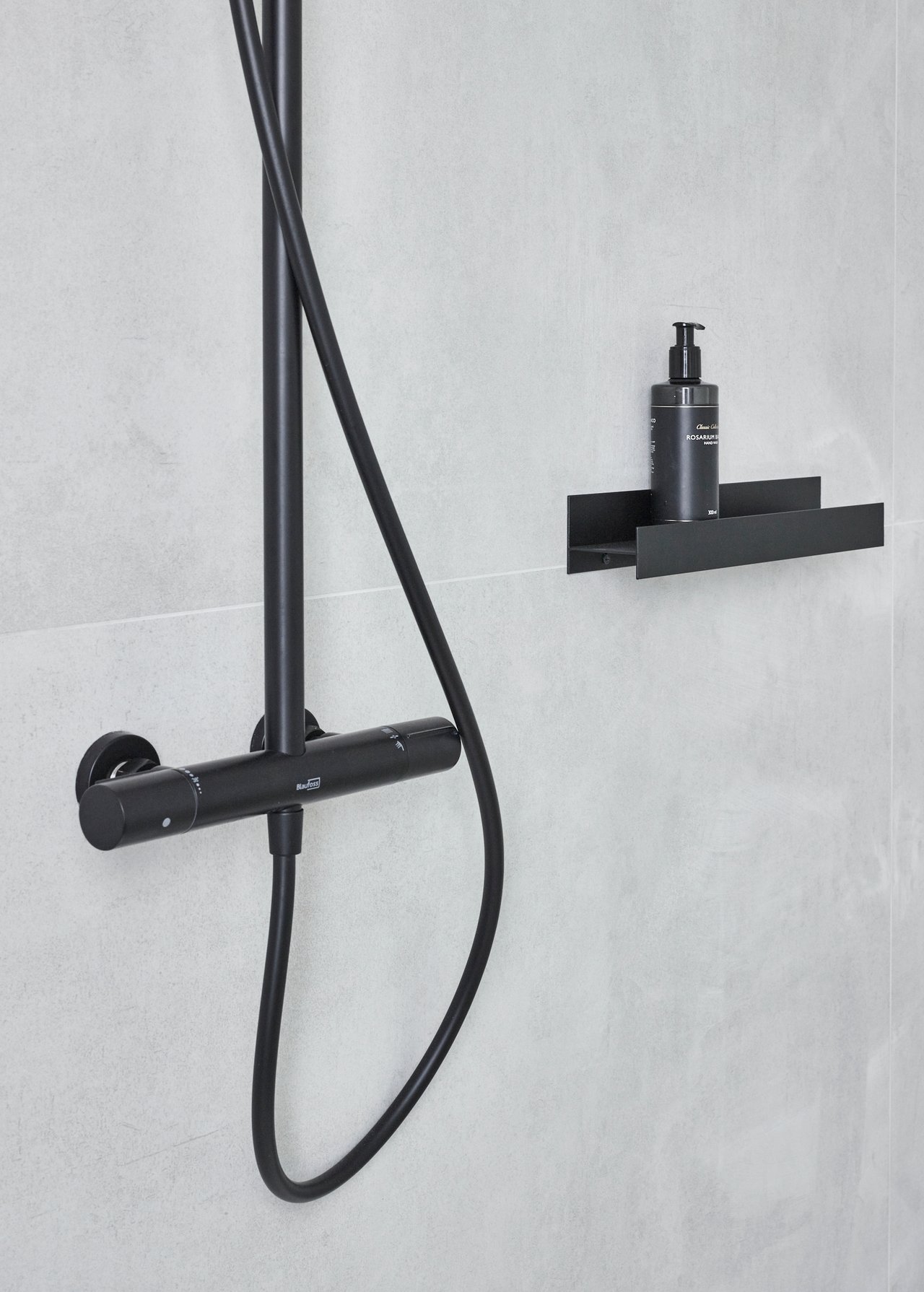 Blaufoss Blackline Tilli étagère murale noir mat 40 x 6,8 cm