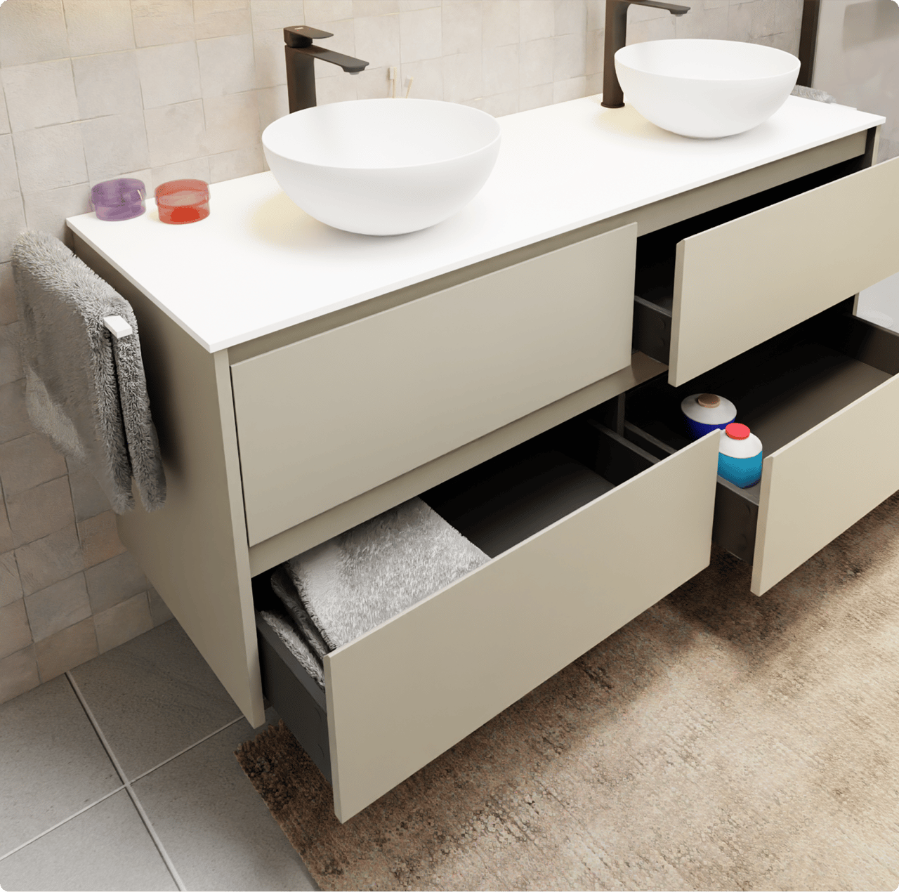 Badezimmermöbel mit Doppelwaschbecken, hellen Schubladen teilweise geöffnet mit Handtüchern und Pflegeprodukten