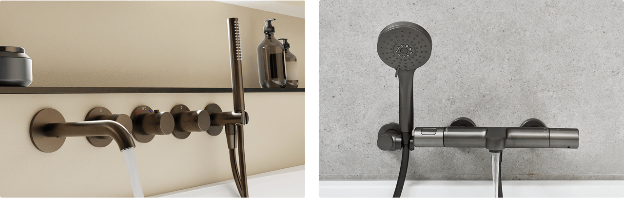 Op deze foto van x²o badkamers zie je twee stijlen moderne badkranen: links een bronzen wandkraan met vier ronde knoppen, een gebogen uitloop waar het water uit stroomt en een staande handdouche; rechts een gunmetal wandmengkraan met een ronde douchekop en een rechte uitloop, gemonteerd tegen een lichtgrijze betonnen muur.