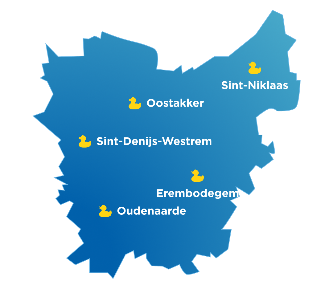Blauwe kaart van Oost-Vlaanderen met x²o badkamers showrooms aangeduid in Sint-Niklaas, Sint-Denijs-Westrem, Erembodegem en Oudenaarde.
