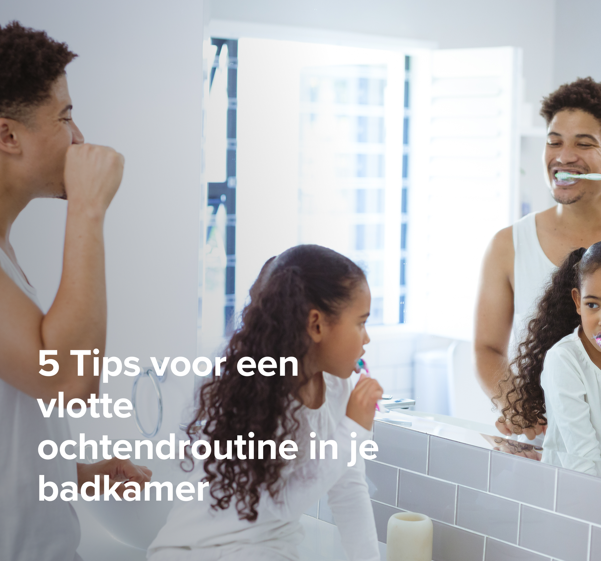 Vader en dochter poetsen samen hun tanden in de badkamer voor een vlotte ochtendroutine