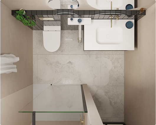 Vue du dessus d’une petite salle de bains x²o à l’aménagement intelligent : un WC suspendu, un meuble-lavabo moderne avec robinet en laiton brossé, une paroi de douche en verre et un carrelage clair grand format au sol. Une tablette noire avec miroirs et accessoires bleus apporte du style, tandis qu’une plante suspendue ajoute une touche naturelle.