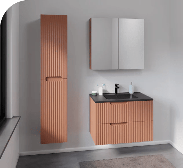 Modernes Badezimmermöbel mit geriffelter Terrakotta-Oberfläche und schwarzem Waschbecken.