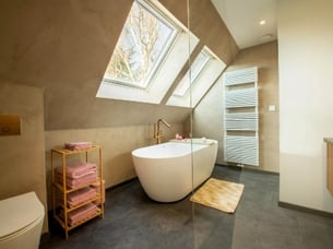 Auffällige Prints und Farben in Laakdal