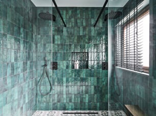 Make-over: Markante, dunkle Eleganz