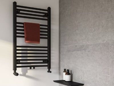 Radiator in je badkamer ontluchten en onderhouden: hoe doe je het?