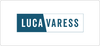 Logo de Luca Varess avec le nom de la marque en lettres majuscules bleues dans un cadre rectangulaire sur fond blanc.