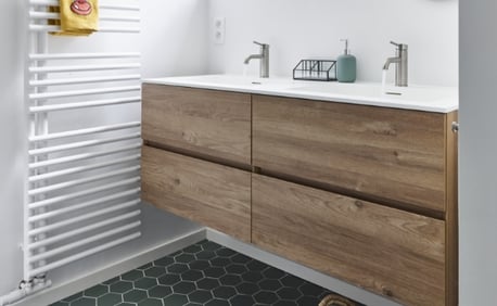 Make-over: Een grote badkamer voor het hele gezin