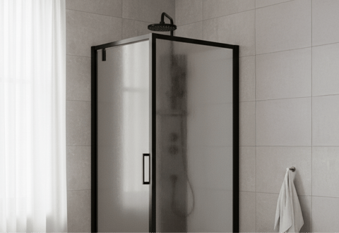 Schlichte und moderne Duschkabine von X²O Badezimmer mit minimalistischem Design.