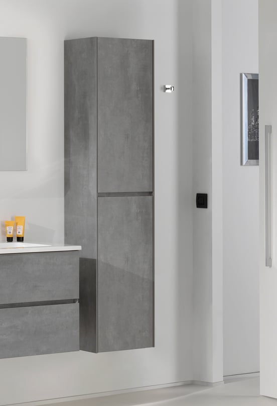 Storke Edge Badhochschrank: Hängend, Beton dunkelgrau, 40 x 30 x 170 cm