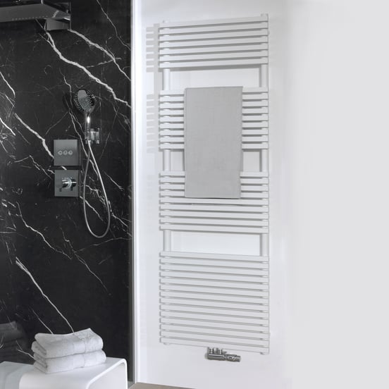 Vipera Vesuvio enkele handdoekradiator 50 x 150 cm elektrische verwarming mat wit zij- en middenaansluiting 1.044W, weerstand inbegrepen