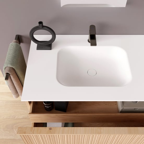 Balmani Forma hängendes Möbelstück Set: 150 x 55 cm, Naturbelassene Eiche, mit Tablo Arcato Doppelwaschtisch, Solid Surface, Weiß matt, Vertikale asymmetrische Runde Rippe