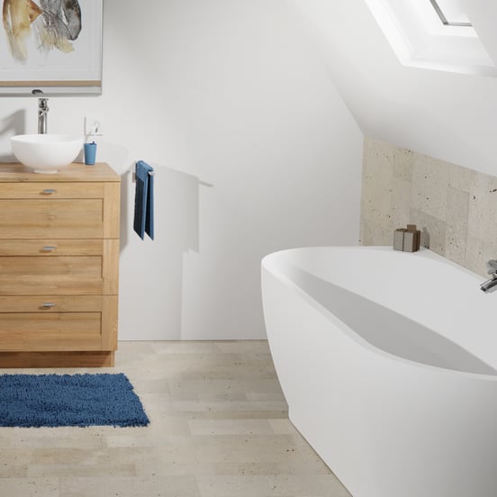 Linie Paulo halb freistehende Badewanne: 170 x 75 cm, Acryl, Weiß Glänzend