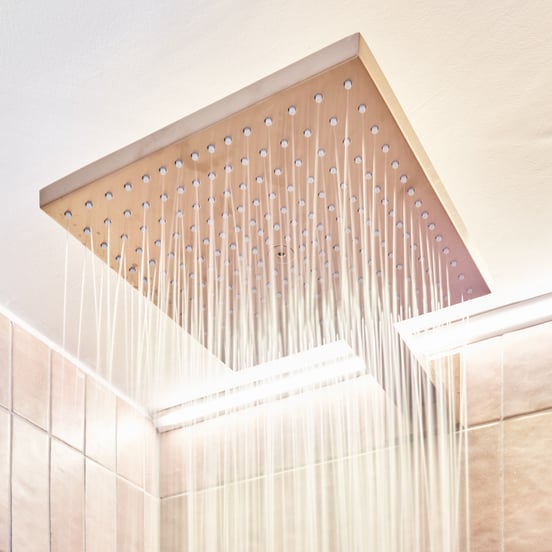 Hansgrohe Raindance E 300 vierkante regendouchekop met muursteun 30 x 30 cm Brushed Bronze