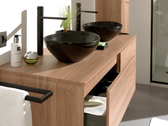 Luca Varess Denza Aufsatzwaschbecken: Schwarz matte Keramik, oval, 40,5 x 34 cm