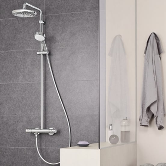 Grohe Tempesta Cosmopolitan System 250 Duschsystem: Chrom Glänzend