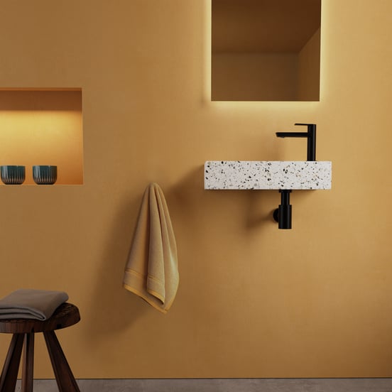 Blaufoss Veyra Kaltwasserhahn: Schwarz matt