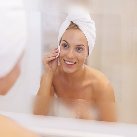 Storke Lucio rechthoekig badkamerspiegel 60 x 65 cm met spiegelverlichting en anti-damp