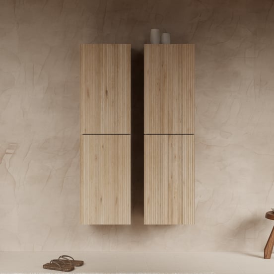 Balmani Forma Badhochschrank: Hängend, asymmetrische Rippen, Eiche Natur, 42 x 30 x 150 cm