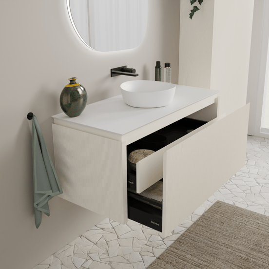 Balmani Eclips zwevend badkamermeubel 120 x 55 cm Sandbeige met Eclips enkel of dubbel tablet in Solid Surface mat wit, Verticale symmetrische rechte ribbel