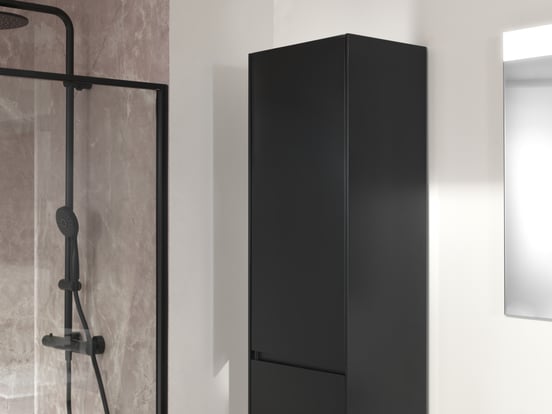 Storke Edge Badhochschrank: Hängend, Schwarz Matt, 40 x 30 x 170 cm