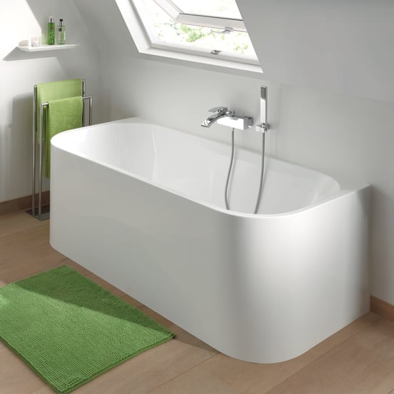 Luca Varess Mezzo halb freistehende Badewanne: 180 x 80 cm, Acryl, Weiß glänzend