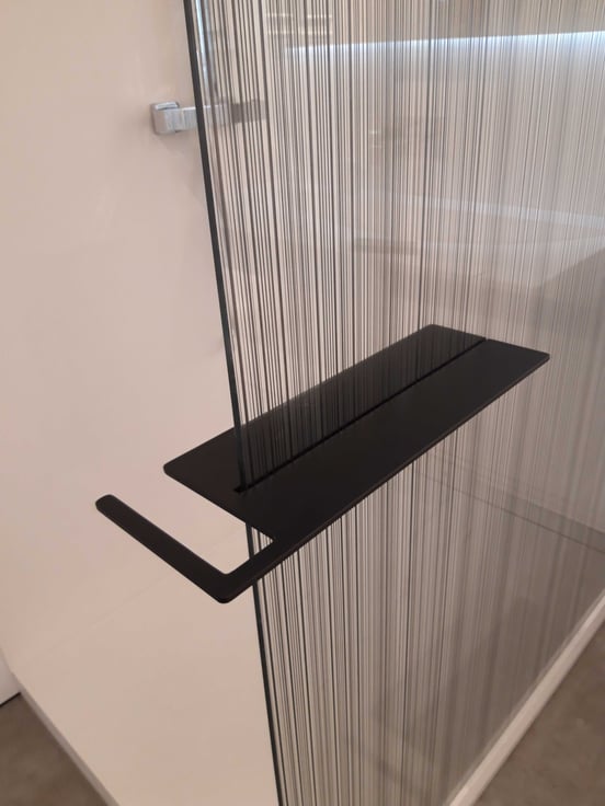 Blaufoss Finn zeeprekje voor douche mat zwart 44x15cm