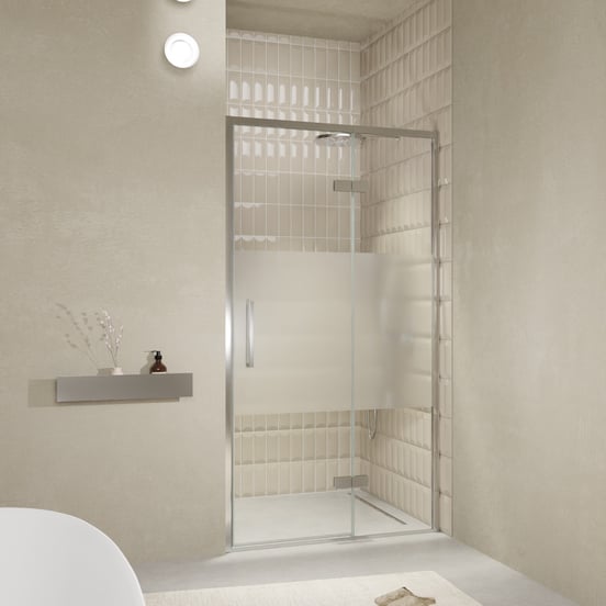 Balmani Senses Design douche draaideur rechts 120 cm x 210 cm Helder glas met matte strook, Chroom profielen