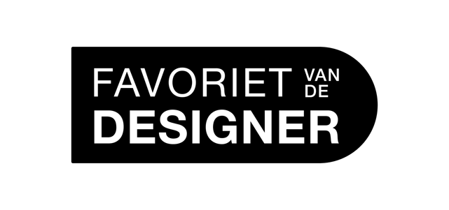 Zwart label met witte tekst 'Favoriet van de designer', duidt op een designkeuze binnen het assortiment van X²O badkamers.