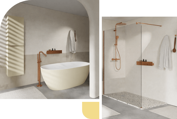 Luxe badkamer met beige vrijstaand bad, inloopdouche en koperen kranen voor een warme en elegante uitstraling.