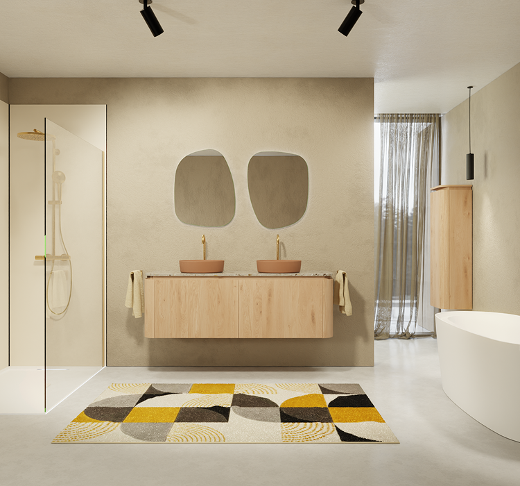 Minimalistisches Badezimmer von x²o Bad mit schwebendem Holzbadmöbel, zwei asymmetrischen Spiegeln, doppelten Aufsatzbecken, Glasduschwand und schlichtem Interieur in sanften Beigetönen.