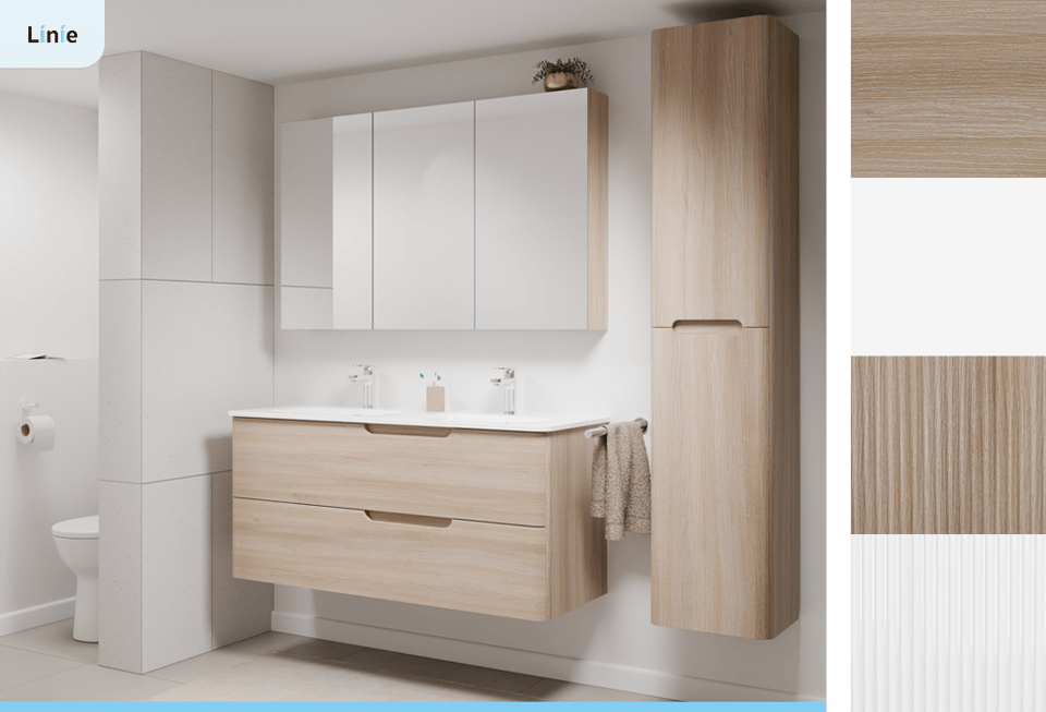 Linie badkamermeubel in licht hout met afgeronde vormen en spiegelkast in moderne badkamer.